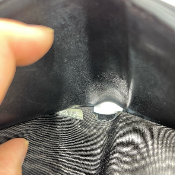 Chanel Quilted double flap wallet  in black lambskin leather. - Picture 8 of 16